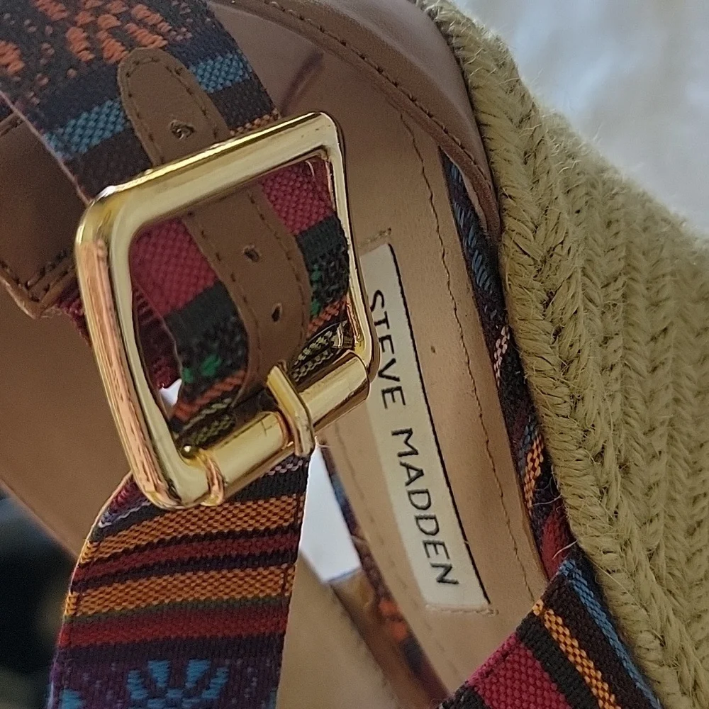 STEVE MADDEN Southwestern Colorful Striped Open Toe Ankle Strap Boho Espadrilles